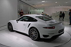 151128 Porsche Museum - Photo 0040