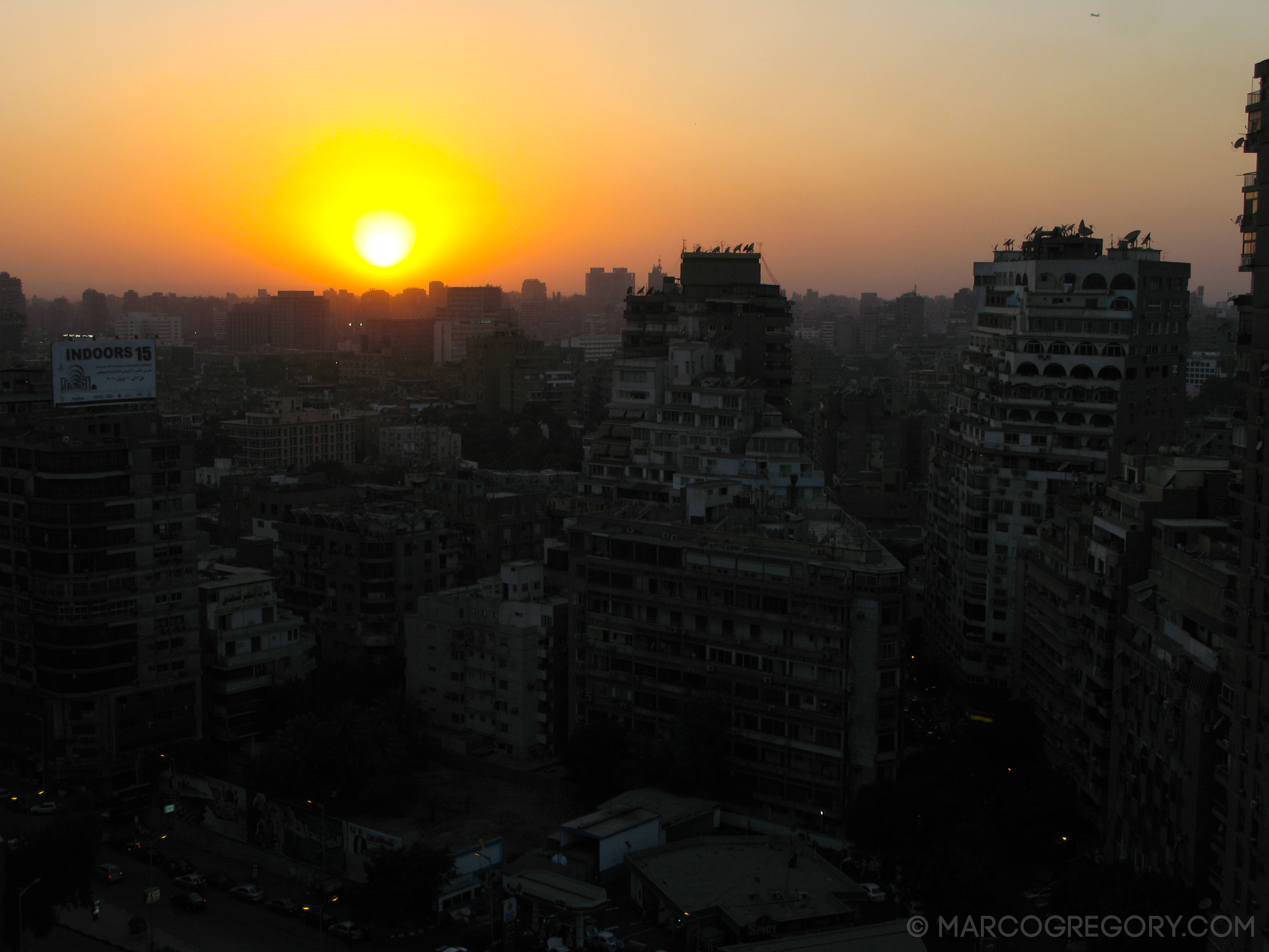 100624 Cairo 2010 - Photo0002 of 29