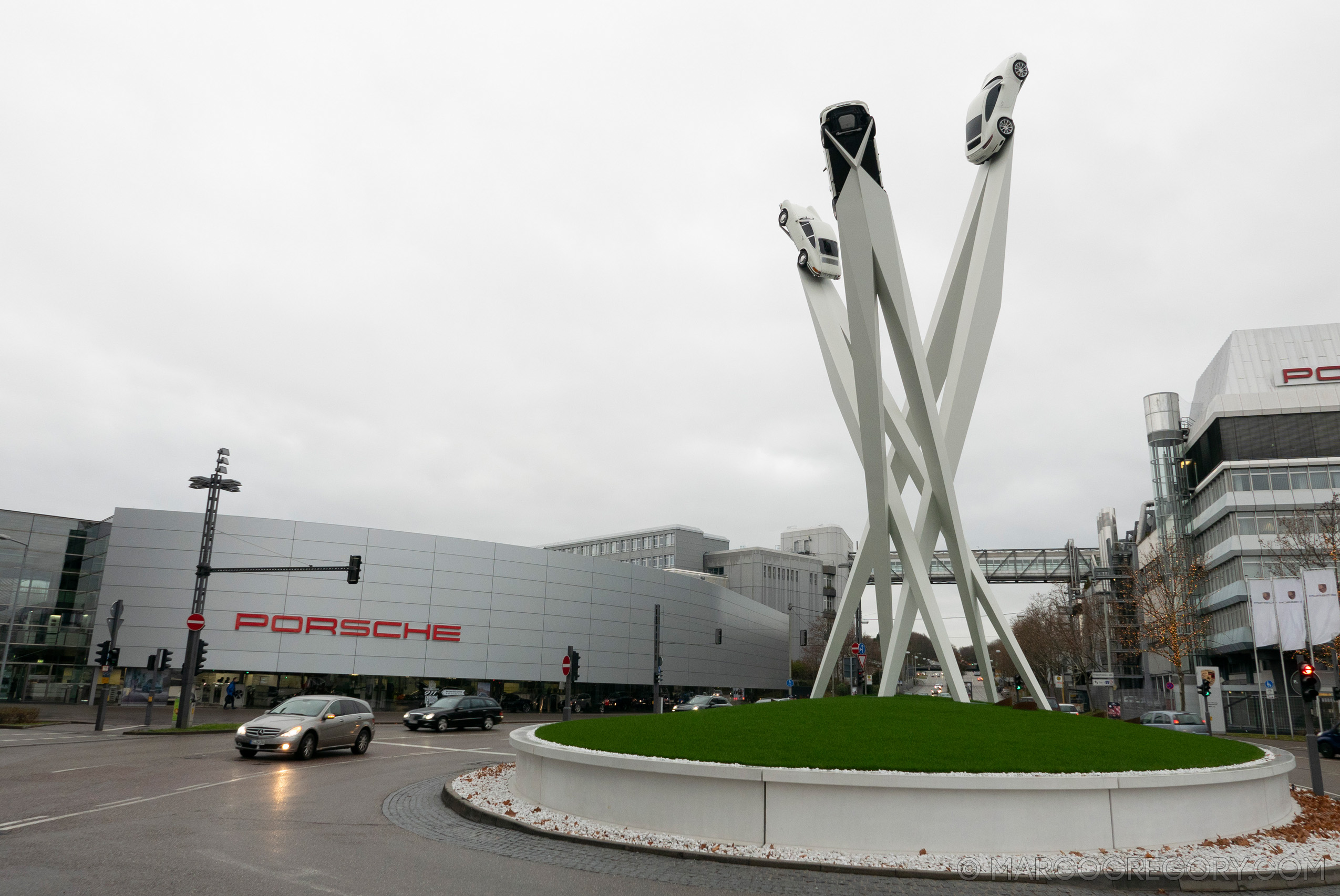 151128 Porsche Museum - Photo0002 of 92